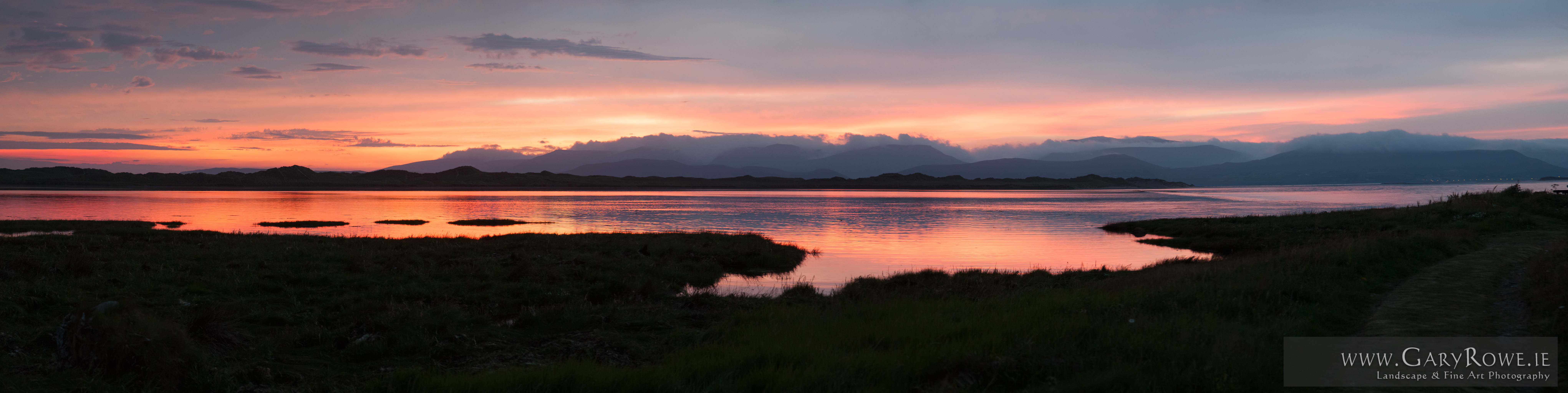 Looking-West-to-the-Dingle-Penninsula-from-Glenbeigh-at-sunset.jpg