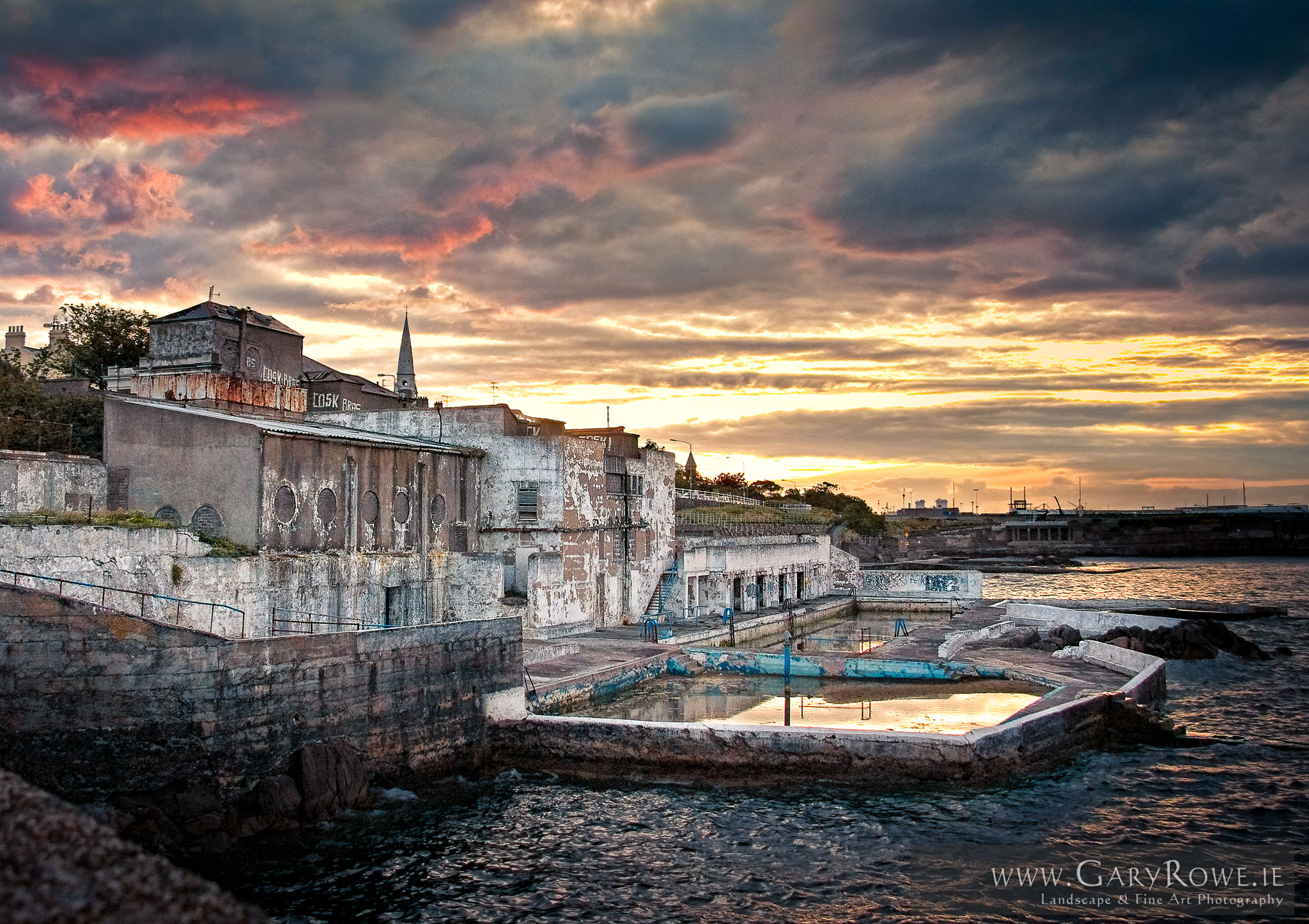 Dun-Laoghaire-Baths-I.jpg